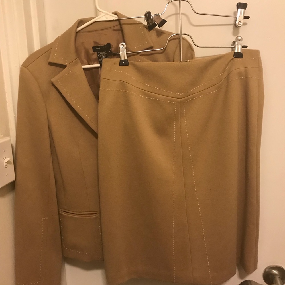 Suit